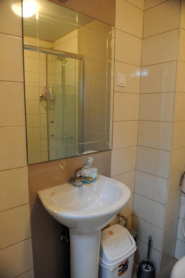 Central Deluxe Apartments Ohrid Luaran gambar