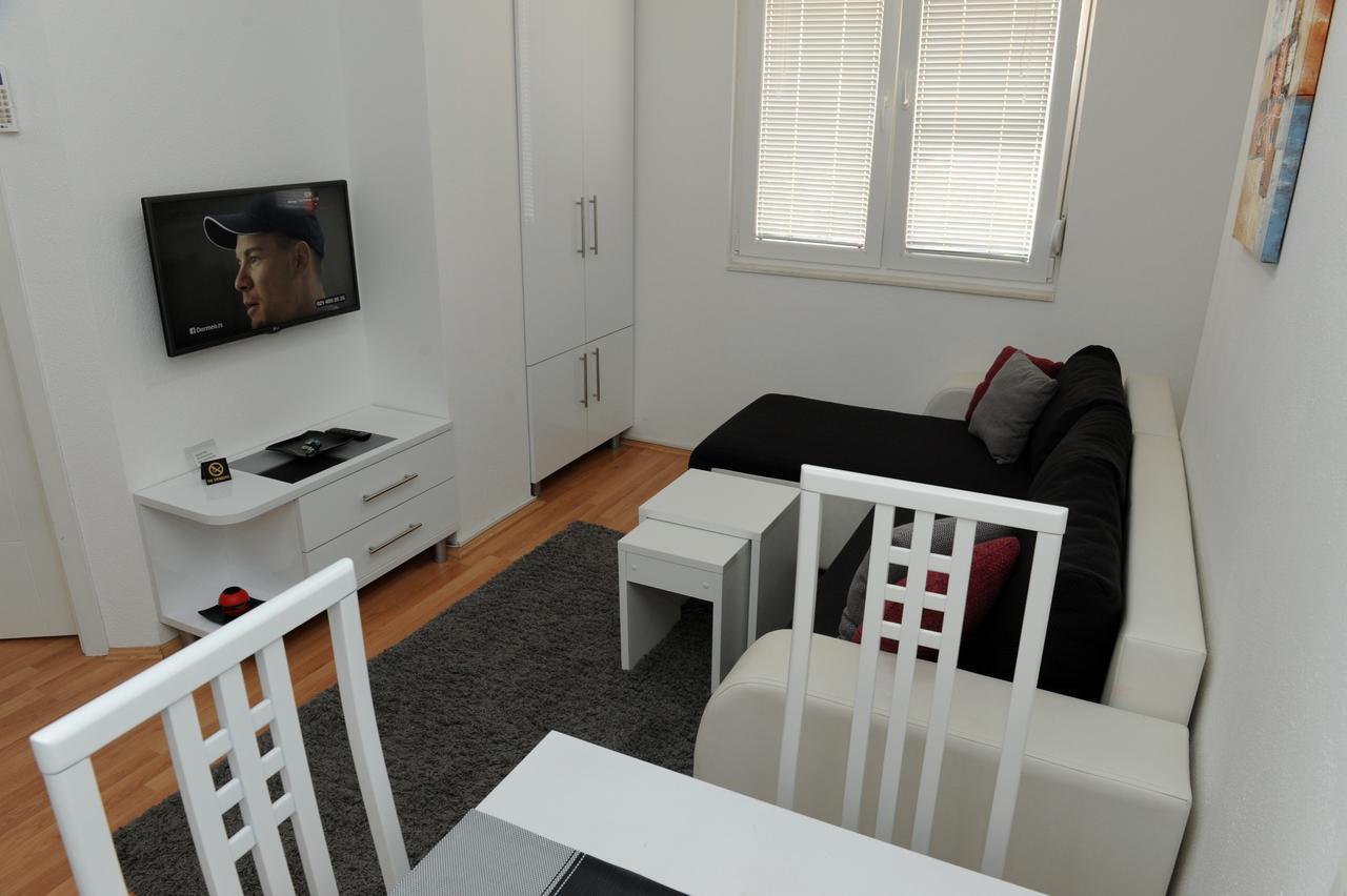 Central Deluxe Apartments Ohrid Luaran gambar